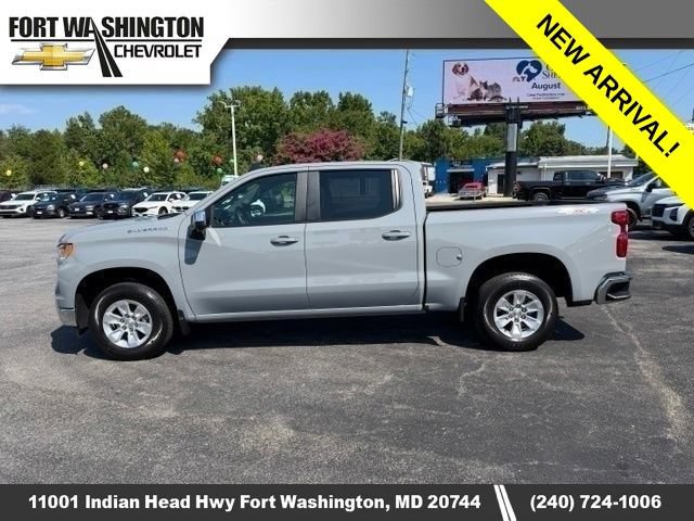 Used 2024 Chevrolet Silverado 1500 LT w/ Safety Package AWD/4WD image 5