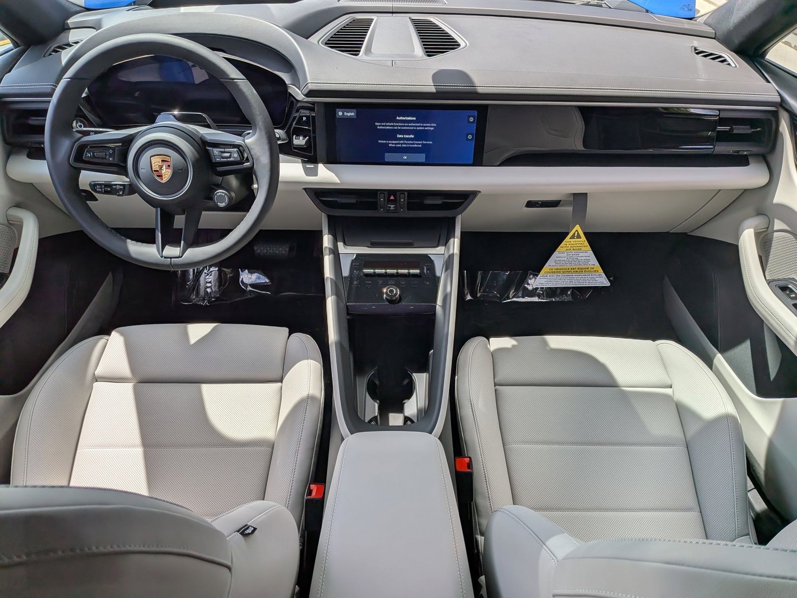 New 2026 Porsche Macan 4 Electric AWD/4WD image 23