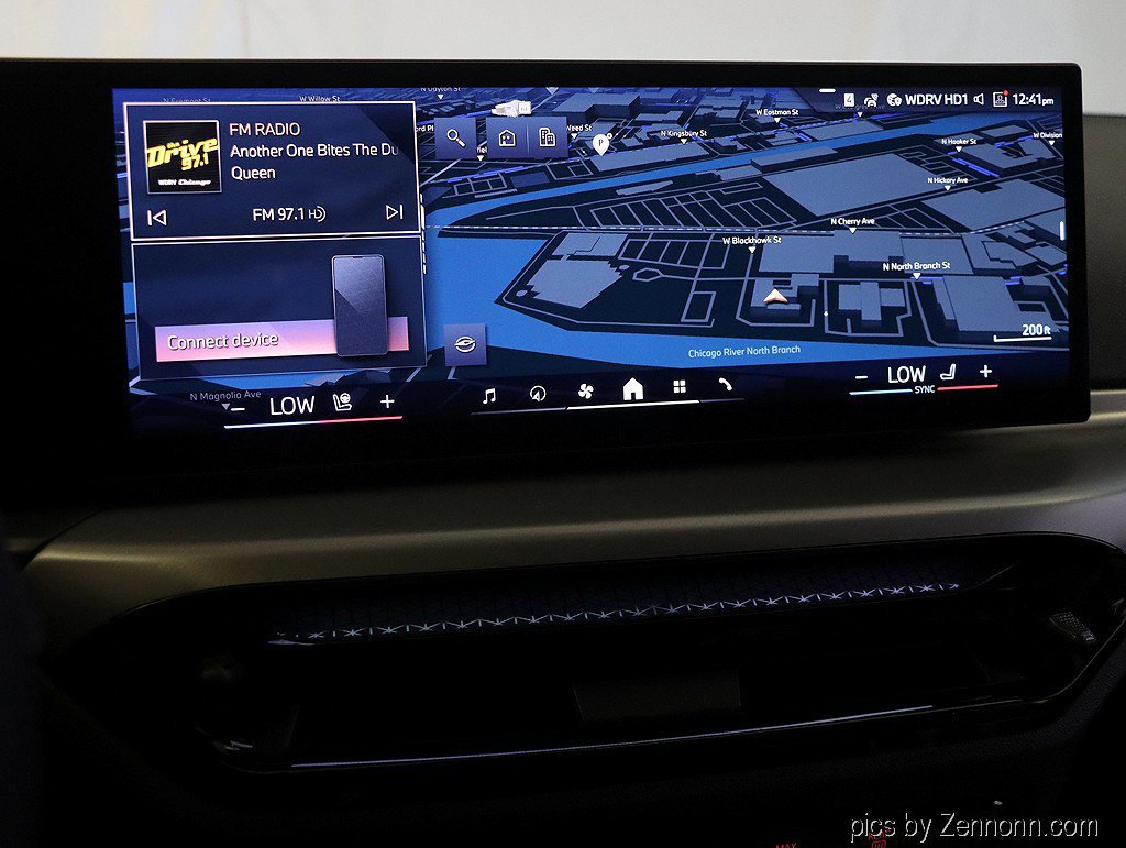 Used 2025 BMW 230i xDrive Coupe w/ M Sport Package image 18