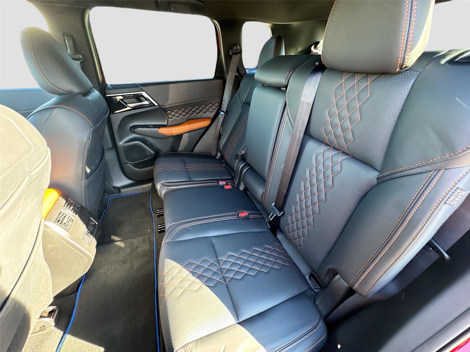 New 2025 Mitsubishi Outlander SEL AWD/4WD image 25