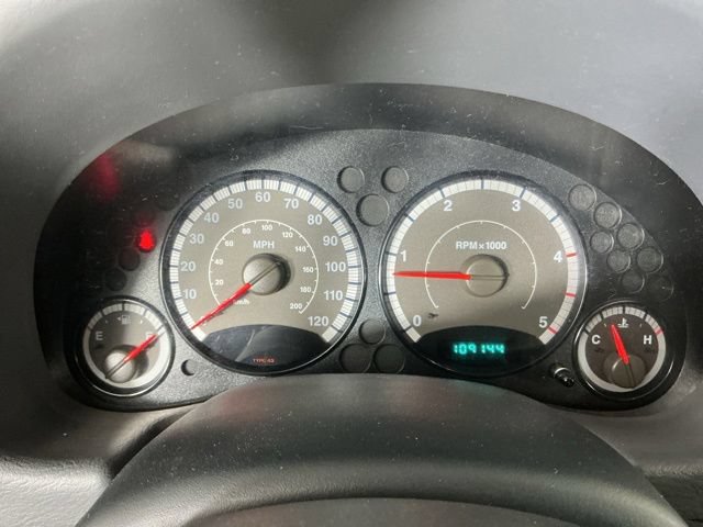 Used 2005 Jeep Liberty Sport AWD/4WD image 17
