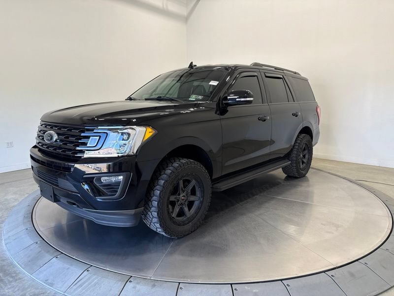 Used 2021 Ford Expedition XLT AWD/4WD image 3
