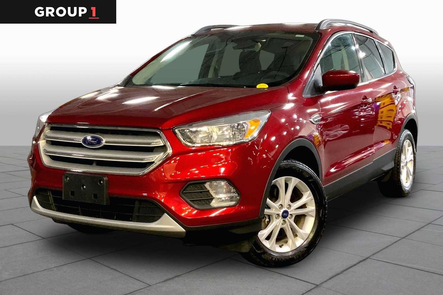Used 2018 Ford Escape SE w/ SE Sync 3 Package