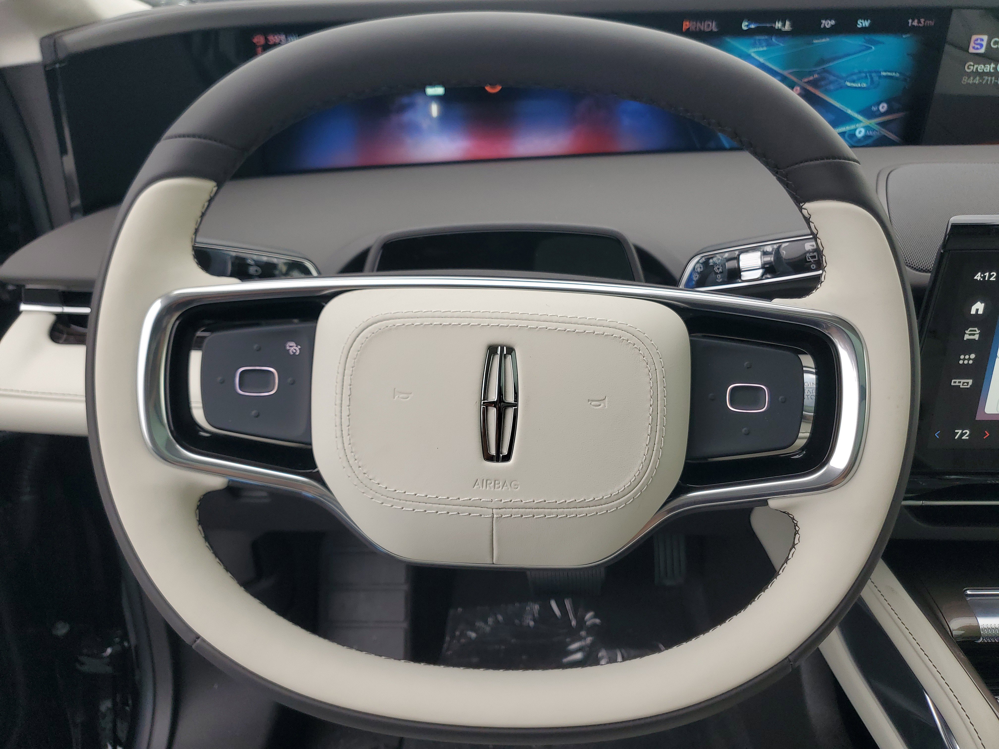 New 2026 Lincoln Nautilus Black Label AWD/4WD image 16