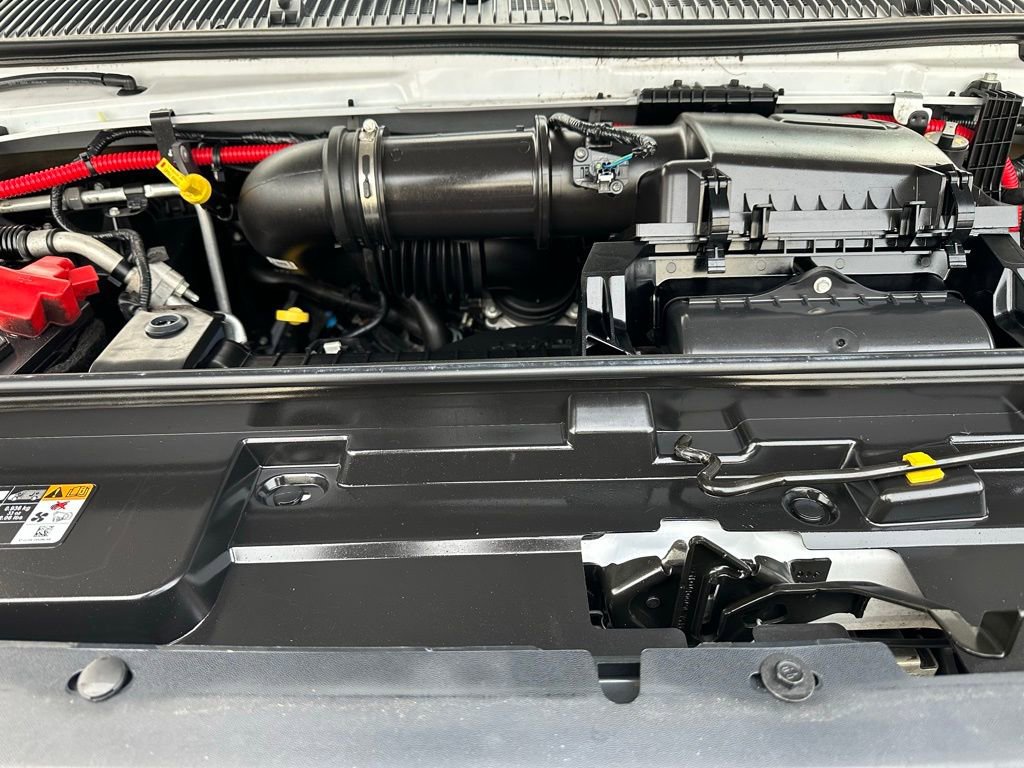 Used 2024 Ford E-350 and Econoline 350 Super Duty image 48