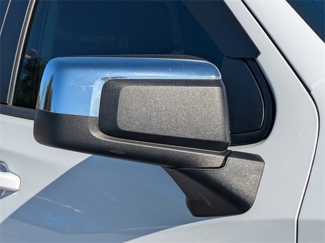 Used 2022 Chevrolet Silverado 1500 LT image 11