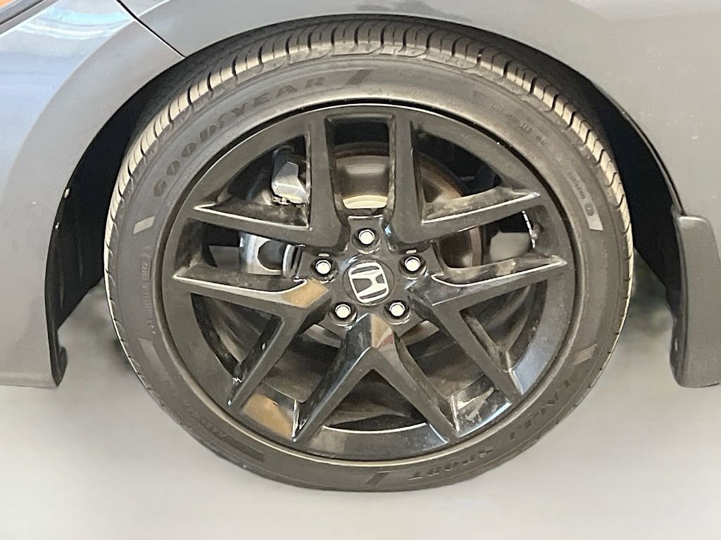 Used 2025 Honda Civic Sport image 28