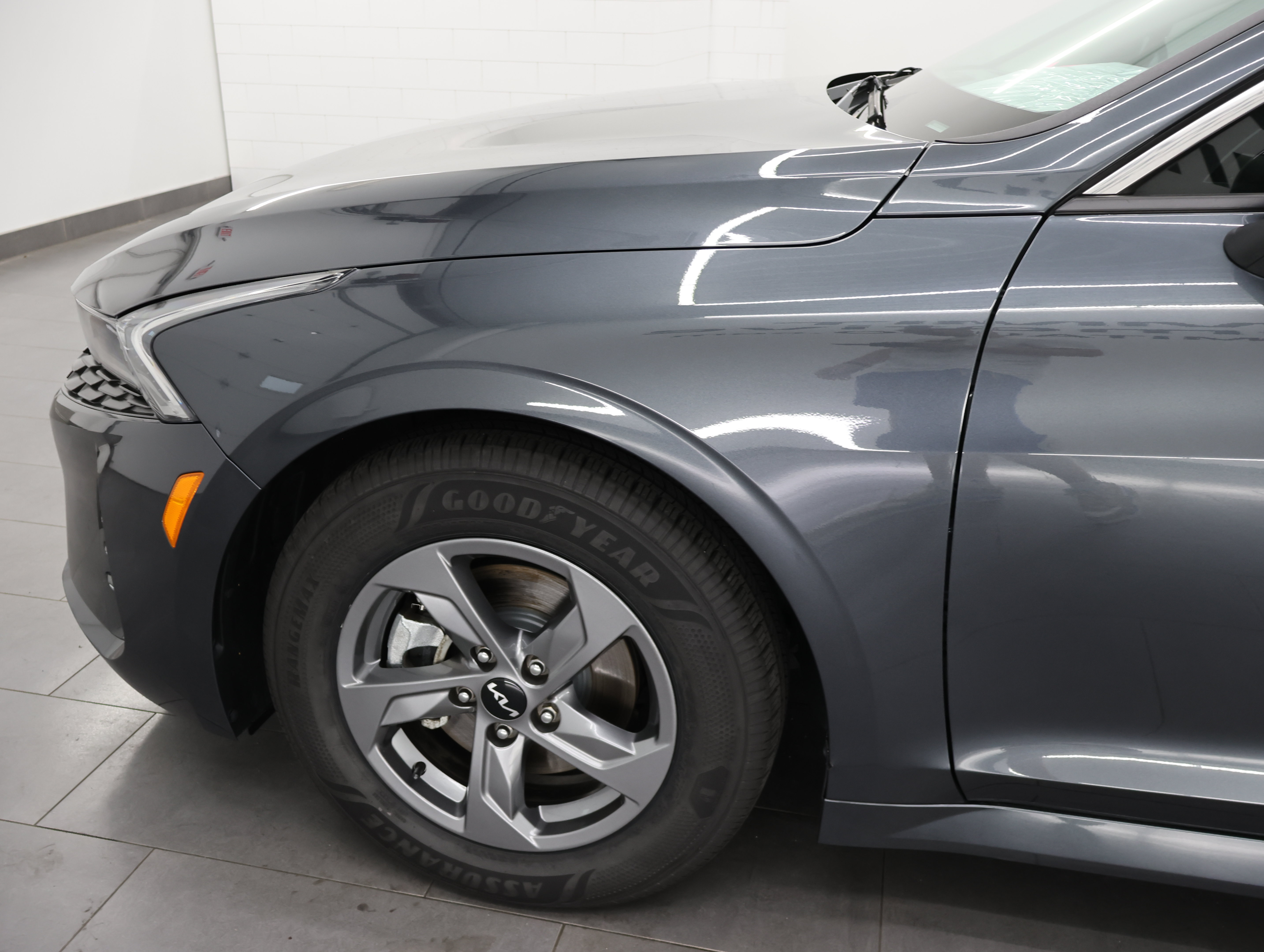 Used 2023 Kia K5 LXS FWD image 32