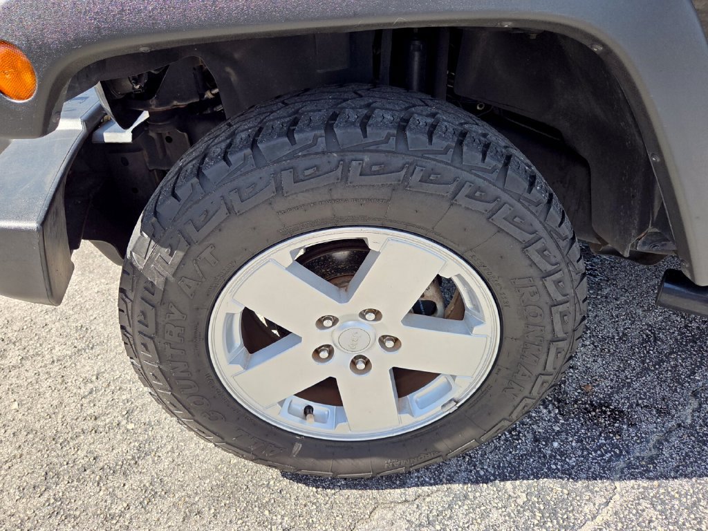 Used 2015 Jeep Wrangler Unlimited Sport w/ Quick Order Package 24S AWD/4WD image 19