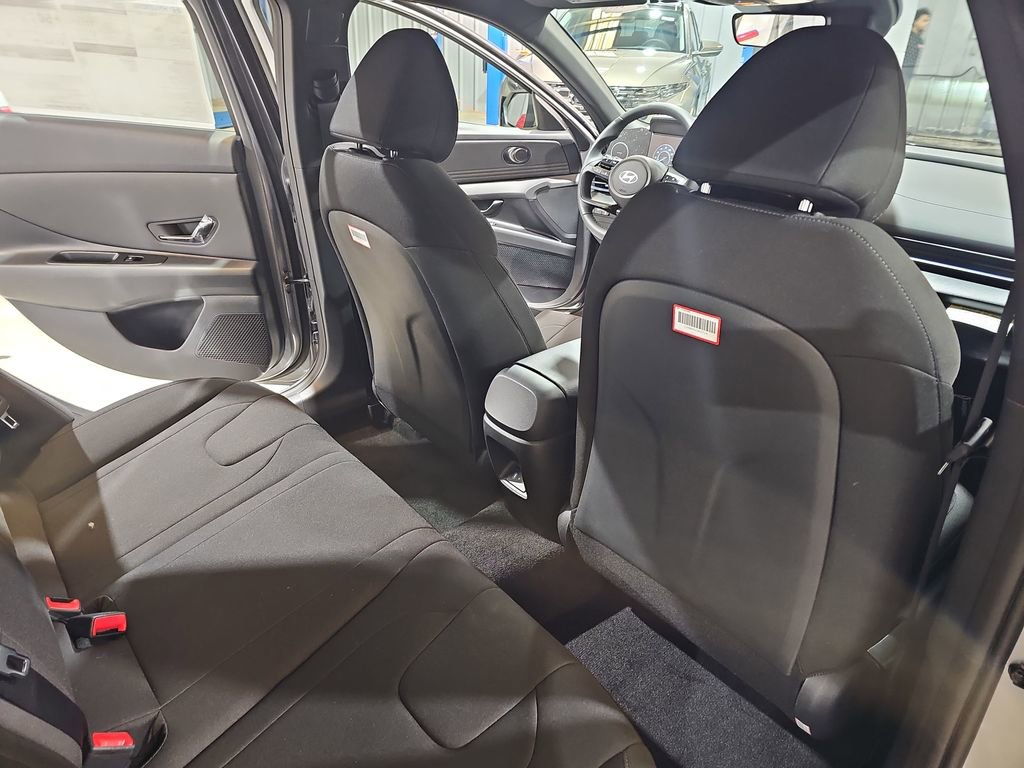 New 2026 Hyundai Elantra Sport image 10