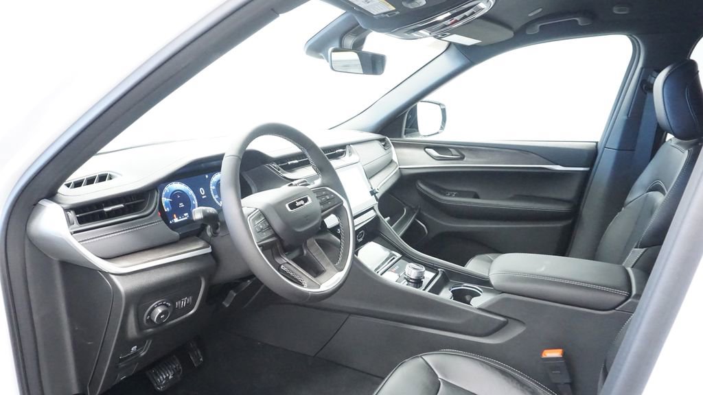 New 2026 Jeep Grand Cherokee Limited image 22