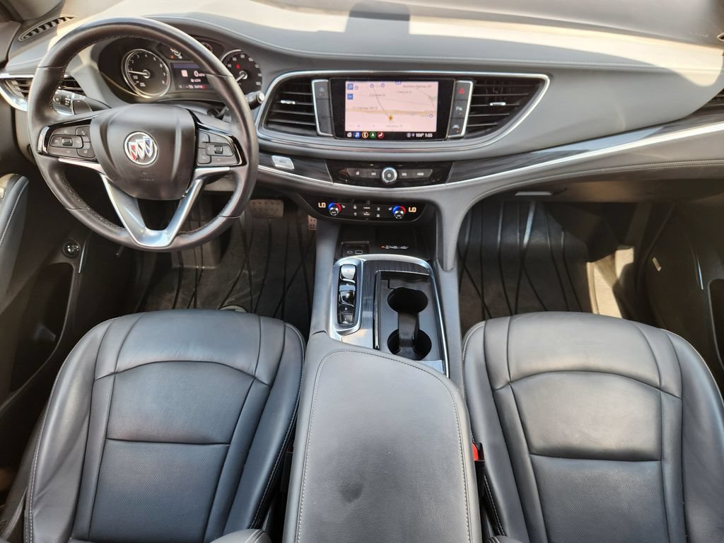 Used 2022 Buick Enclave Essence w/ Sport Touring Edition FWD image 24