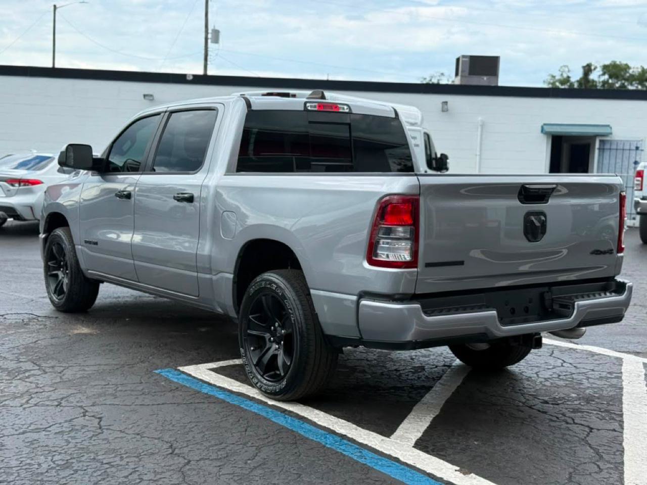 Used 2023 RAM 1500 Big Horn AWD/4WD image 5