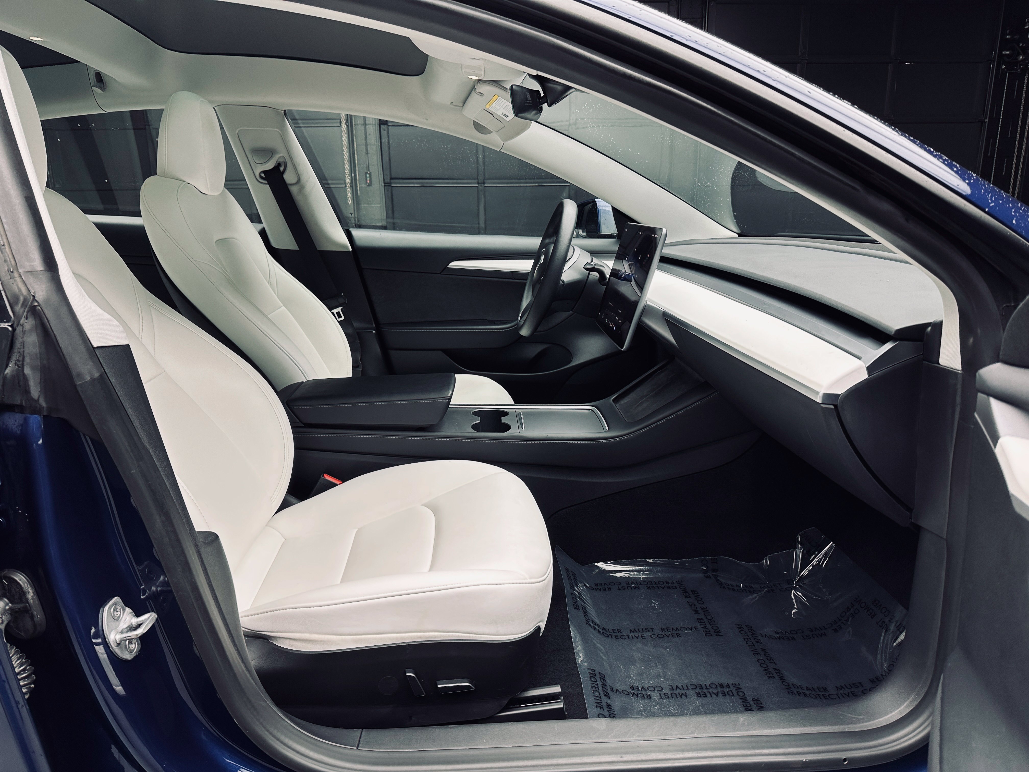 Used 2023 Tesla Model 3 Standard Range RWD image 18