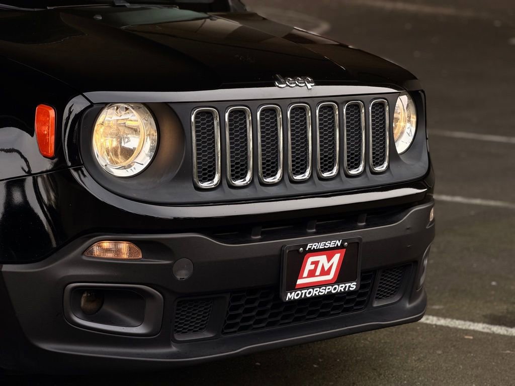 Used 2015 Jeep Renegade Latitude w/ Popular Equipment Group FWD image 10