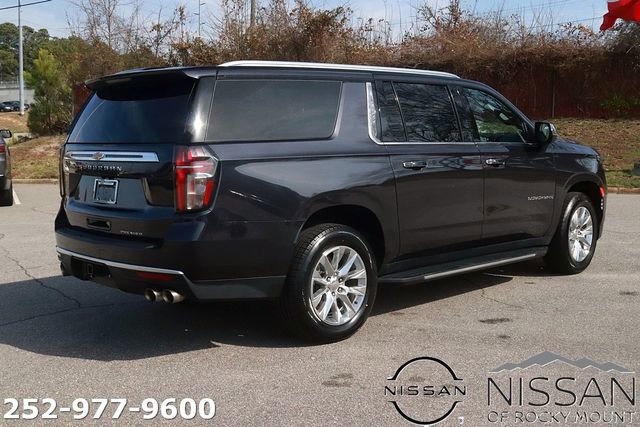 Used 2023 Chevrolet Suburban Premier RWD image 6