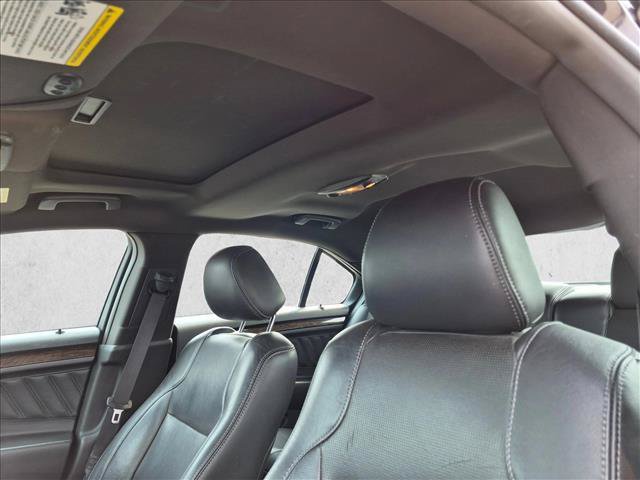 Used 2013 Ford Taurus Limited FWD image 18