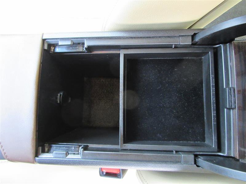 Used 2015 Toyota Avalon XLE Touring image 16