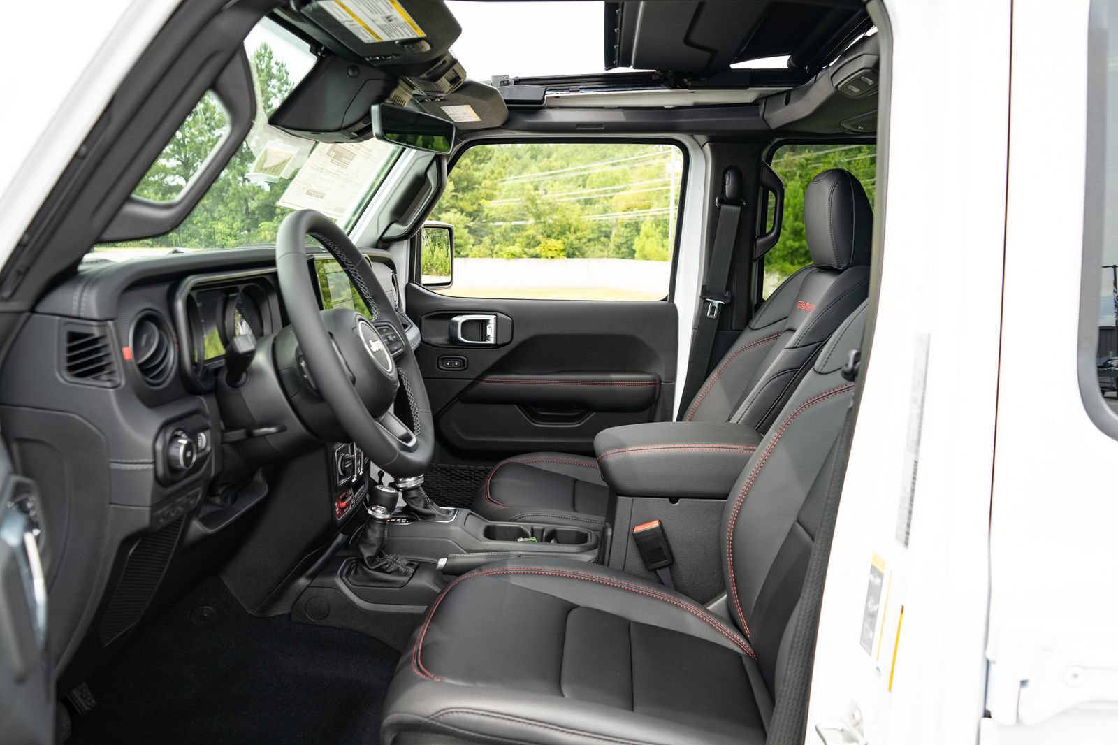 New 2026 Jeep Wrangler Unlimited Rubicon AWD/4WD image 28