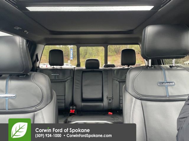 Used 2025 Ford F350 Platinum w/ Tremor Off-Road Package image 42