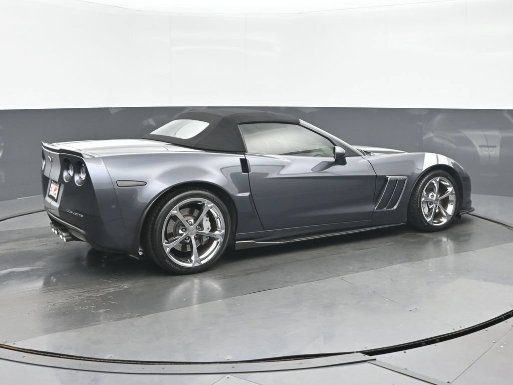 Used 2013 Chevrolet Corvette Grand Sport w/ 2LT Preferred Equipment Group RWD image 3