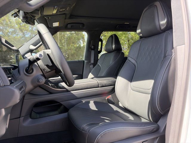 Used 2026 INFINITI QX80 Autograph w/ Premium Cargo Package image 23