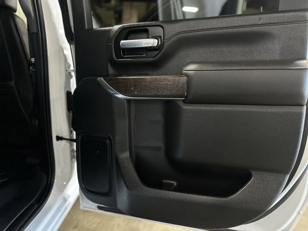 Used 2020 GMC Sierra 2500 Denali w/ Denali Ultimate Package image 18