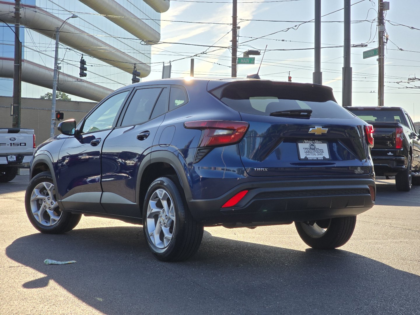 Used 2024 Chevrolet Trax LS w/ LS Convenience Package FWD image 19