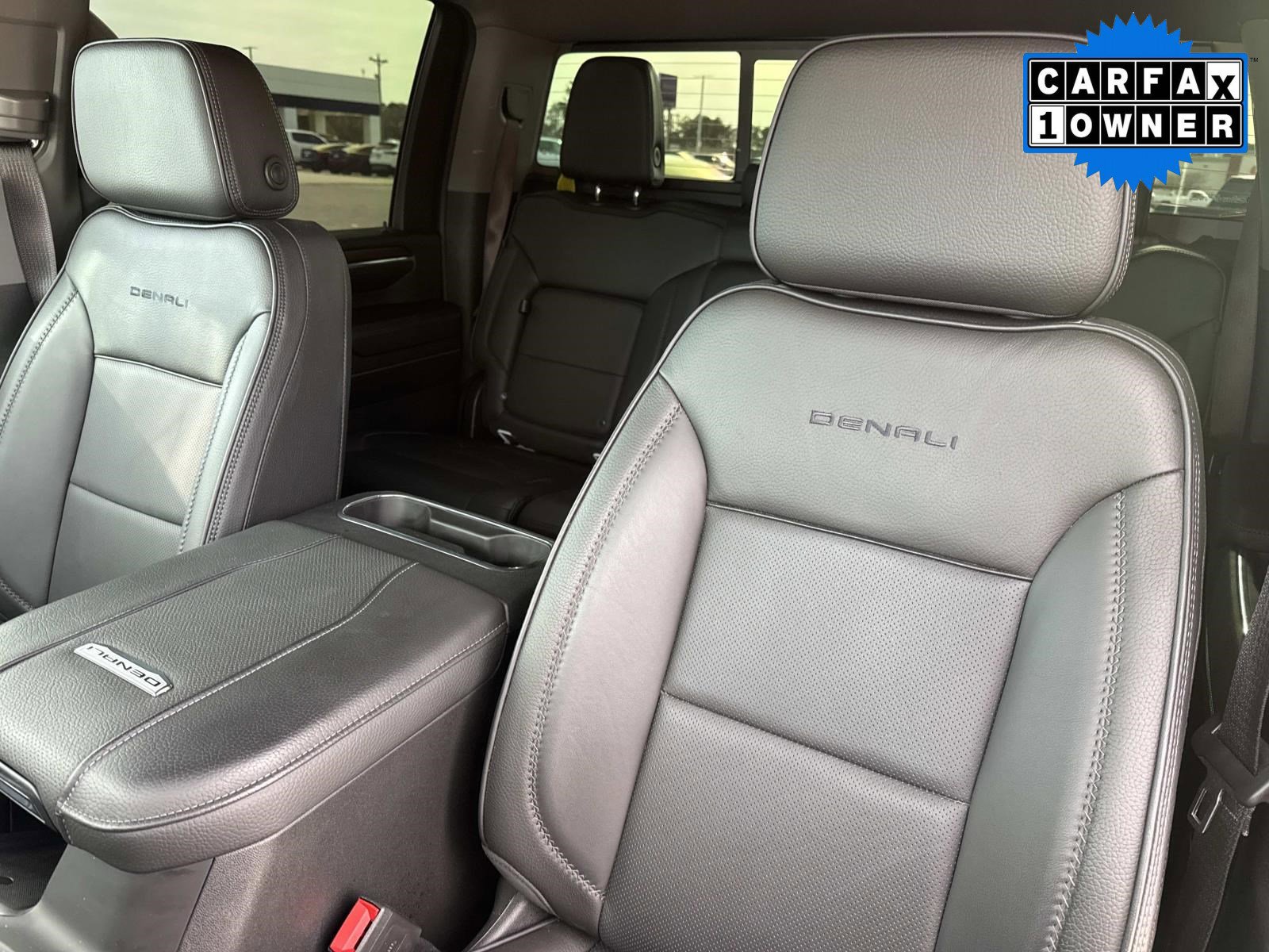 Used 2024 GMC Sierra 3500 Denali w/ Denali Reserve Package image 27