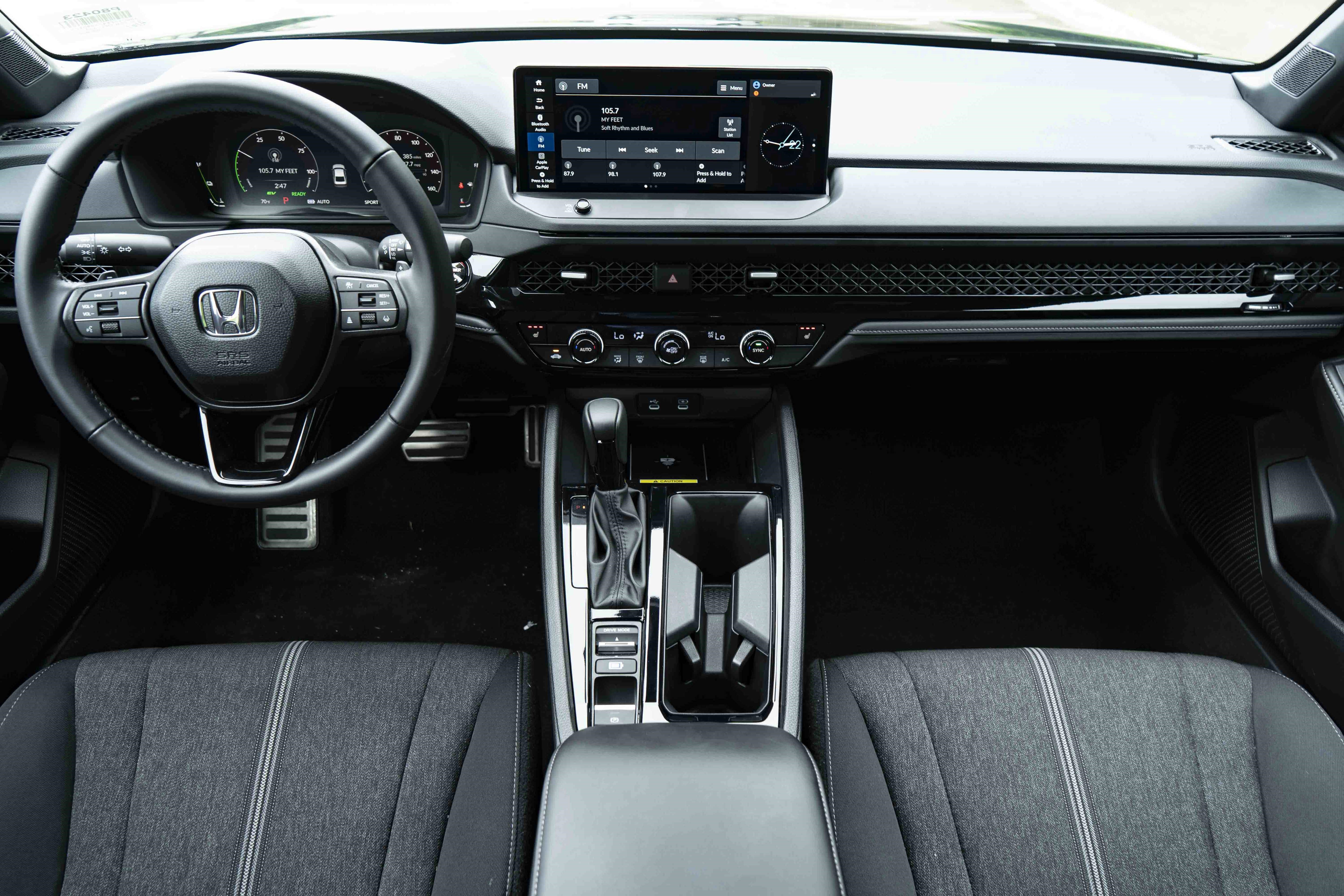 Used 2025 Honda Accord Sport image 26