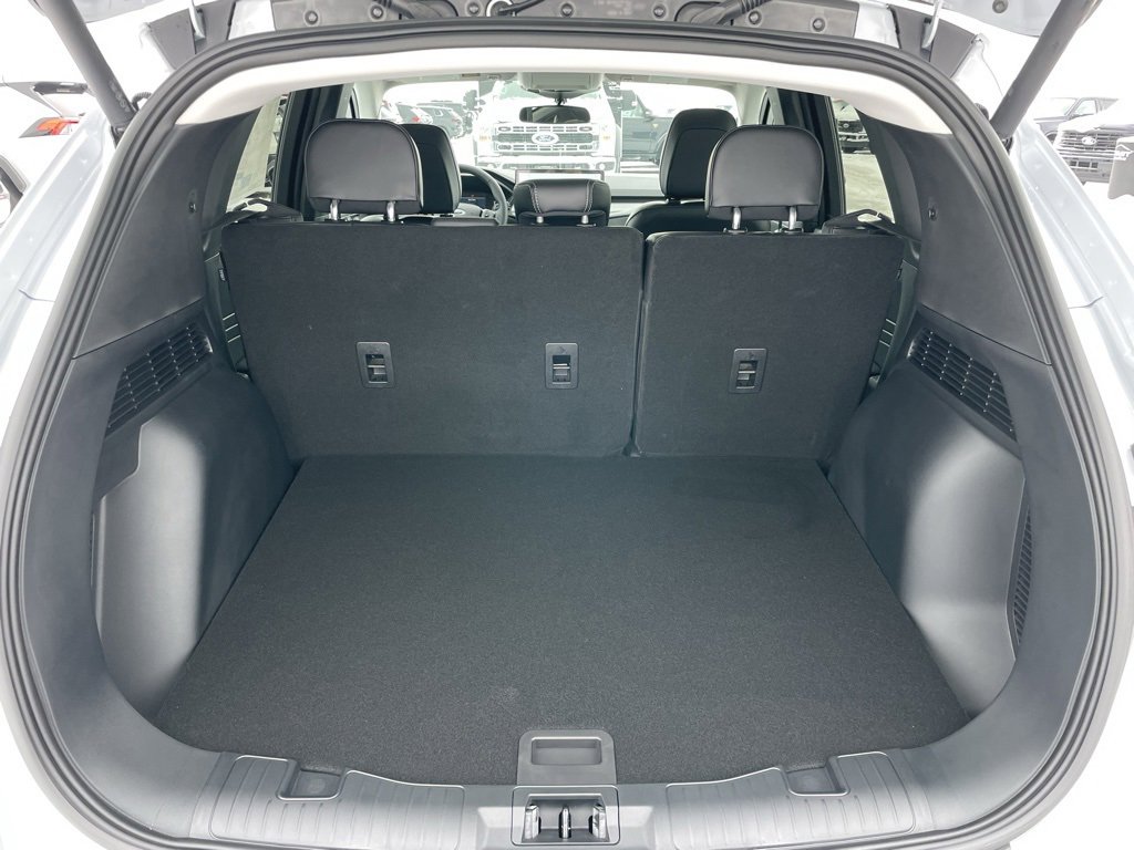 New 2026 Ford Escape SE image 36