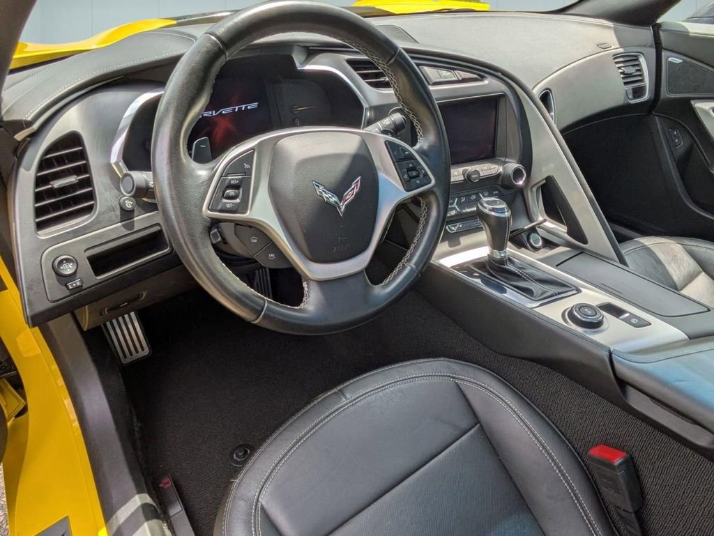 Used 2015 Chevrolet Corvette Stingray Coupe w/ ZF1 Appearance Package RWD image 11
