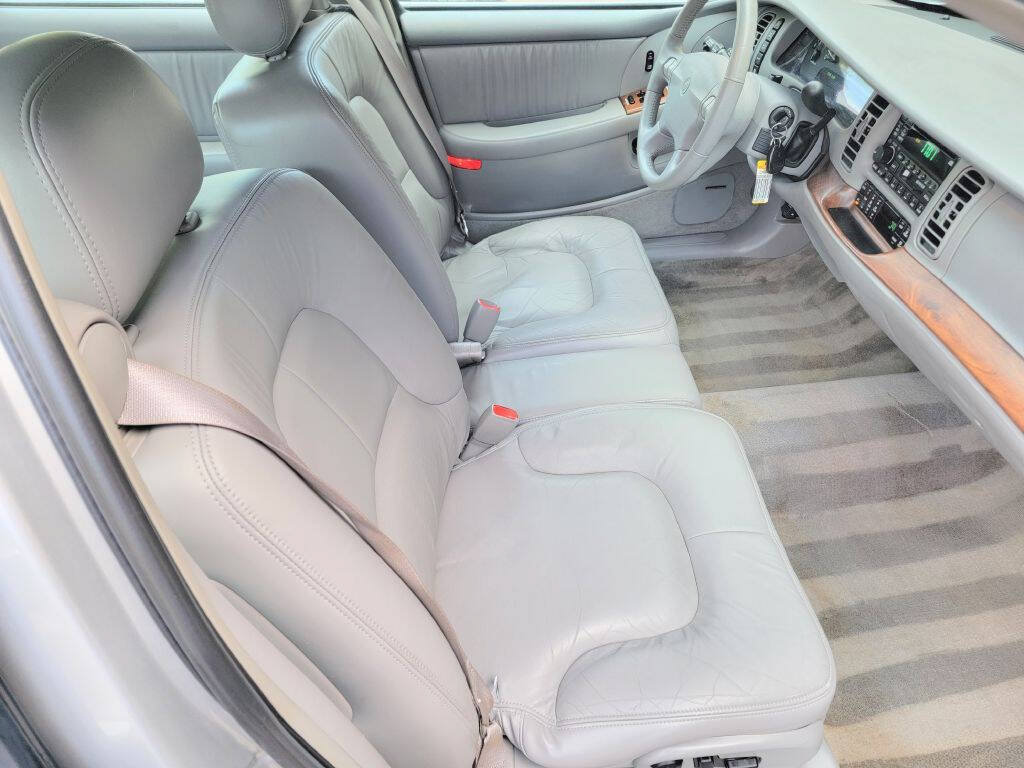 Used 2001 Buick Park Avenue w/ Prestige Pkg FWD image 27