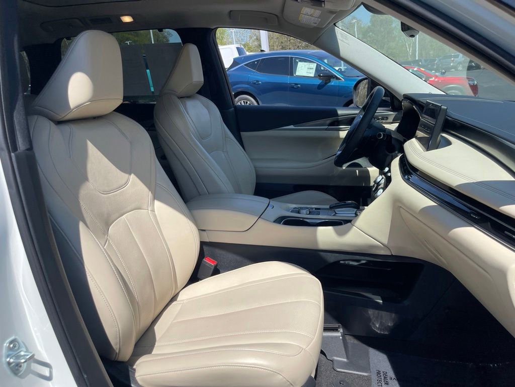 Used 2023 INFINITI QX60 Luxe w/ Cargo Package AWD/4WD image 20