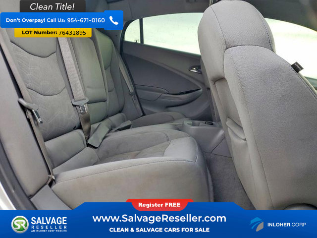 Used 2017 Chevrolet Volt LT w/ Comfort Package image 13