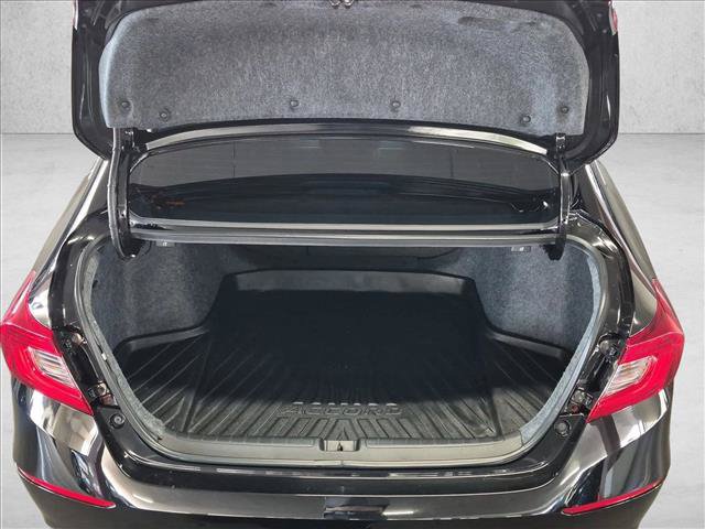Used 2022 Honda Accord Sport image 6