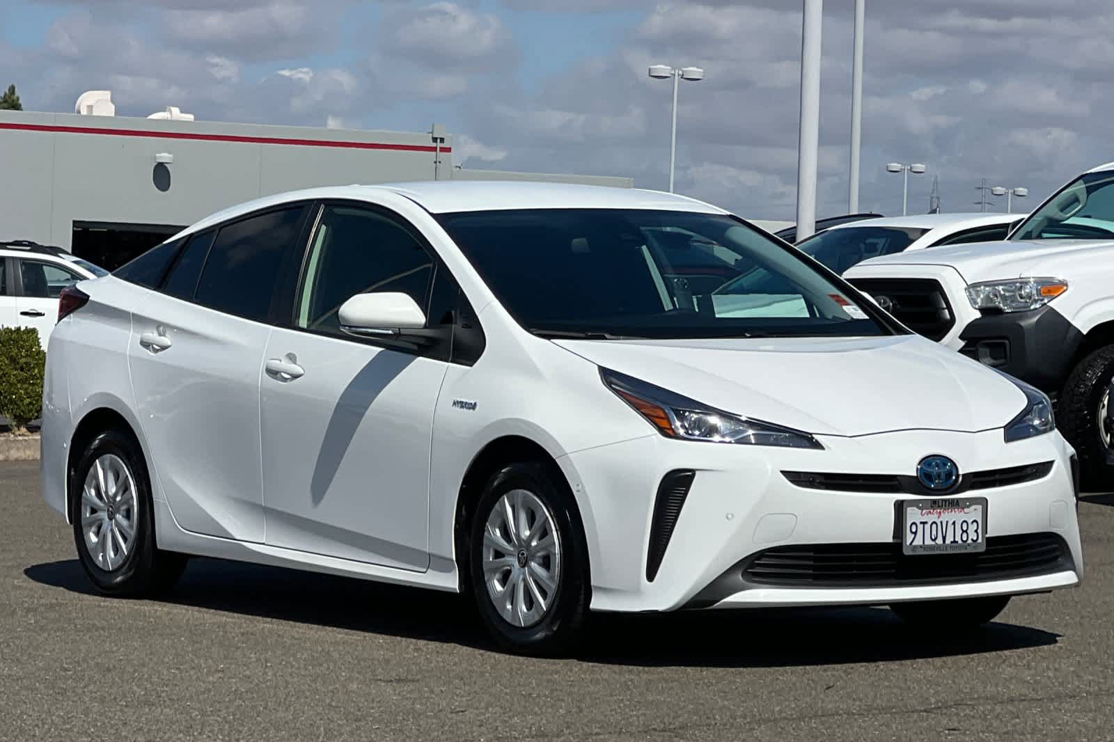 Certified 2022 Toyota Prius LE FWD image 5