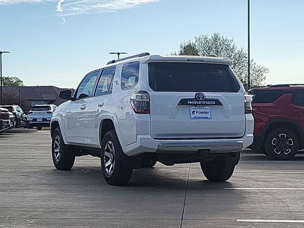 Used 2020 Toyota 4Runner TRD Off-Road Premium w/ Moonroof Package AWD/4WD image 6