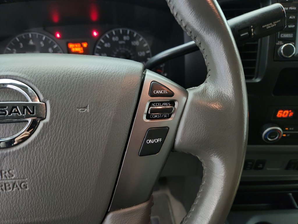 Used 2016 Nissan NV 3500 SL RWD image 19