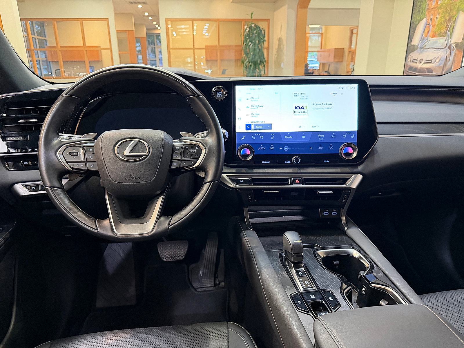 Used 2025 Lexus RX 350 Premium Plus w/ Accessory Package (Z1) FWD image 13