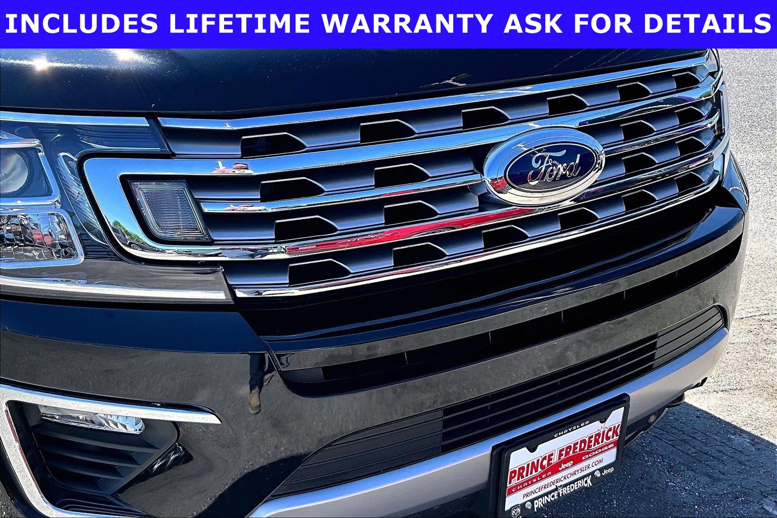 Used 2018 Ford Expedition Limited w/ Equipment Group 301A AWD/4WD image 27