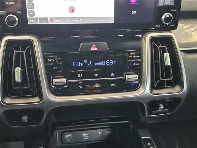 Used 2023 Kia Sorento S FWD image 14