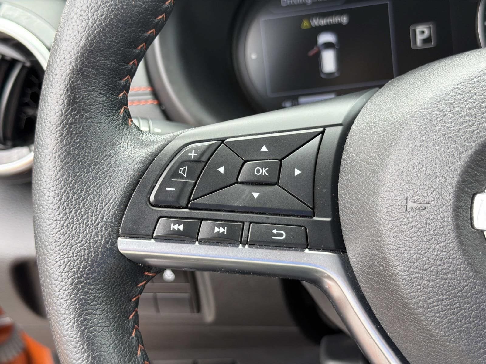 Used 2021 Nissan Kicks SR w/ SR Premium Package FWD image 25