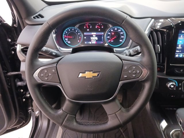 Used 2023 Chevrolet Traverse LT image 15