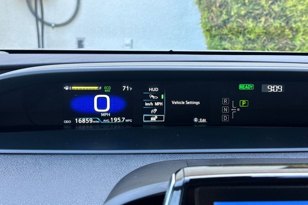 Certified 2021 Toyota Prius Prime Limited FWD image 24