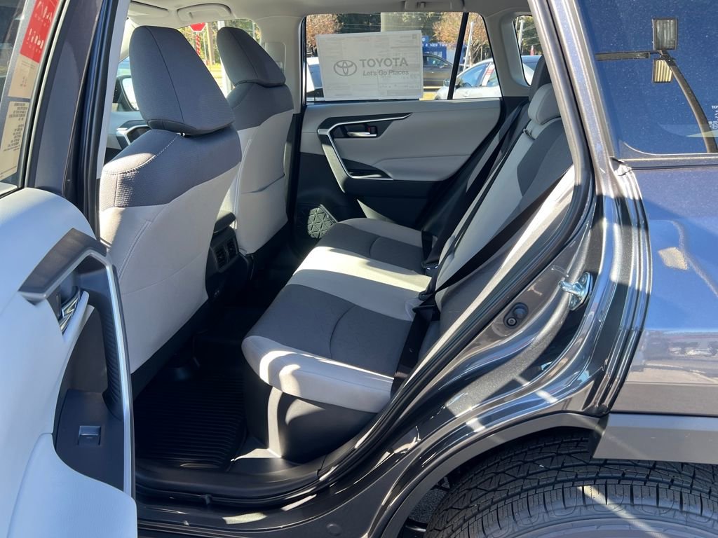 New 2025 Toyota RAV4 XLE image 19