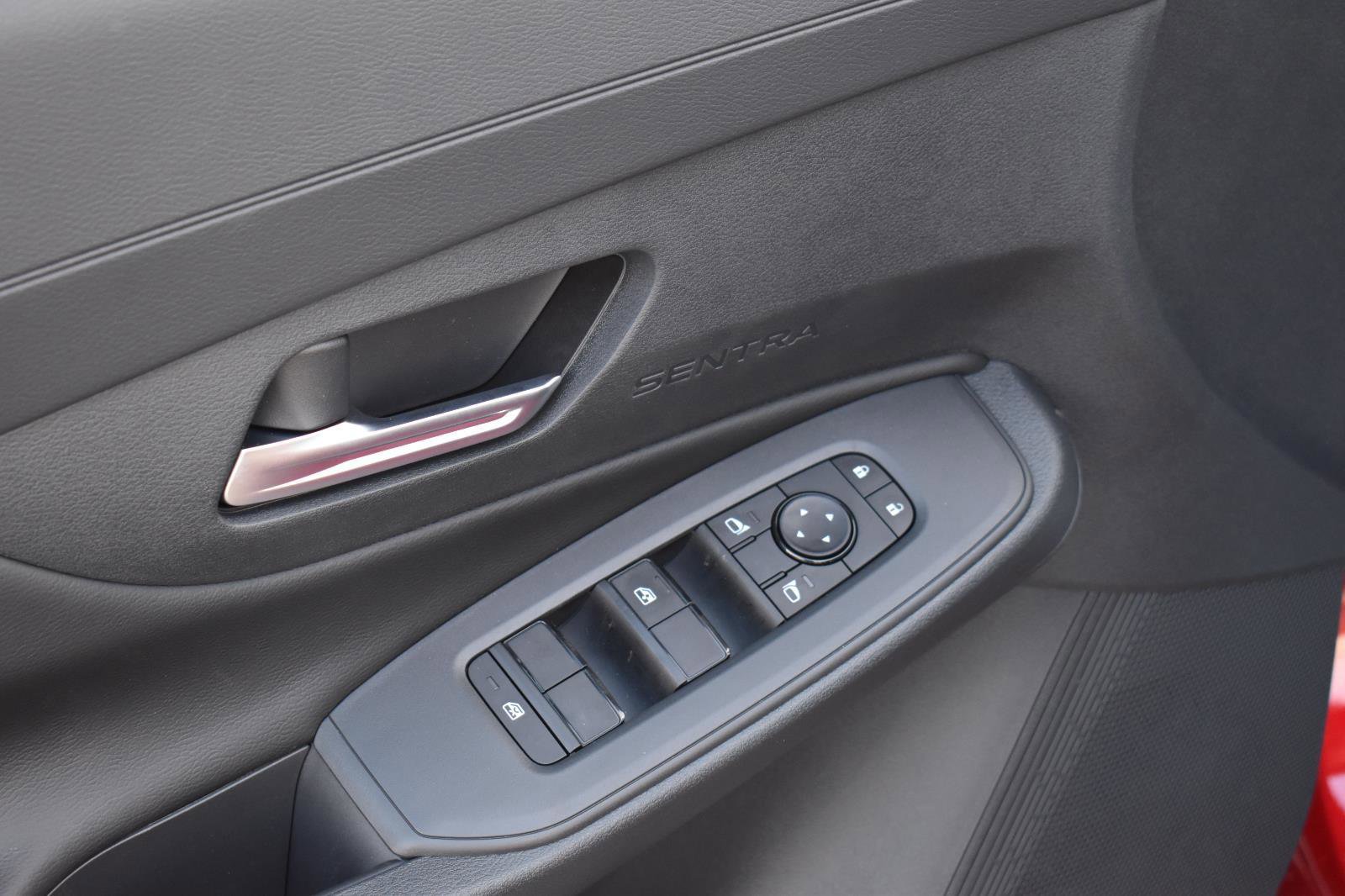 Used 2026 Nissan Sentra SV w/ SV Convenience Package FWD image 21