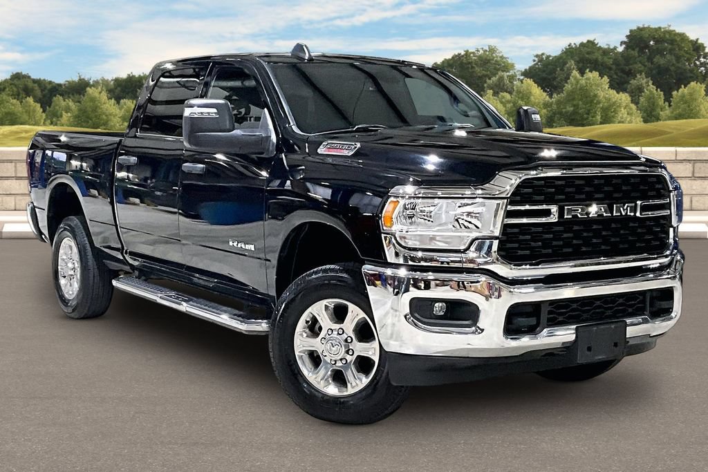 Used 2024 RAM 2500 Big Horn AWD/4WD image 2