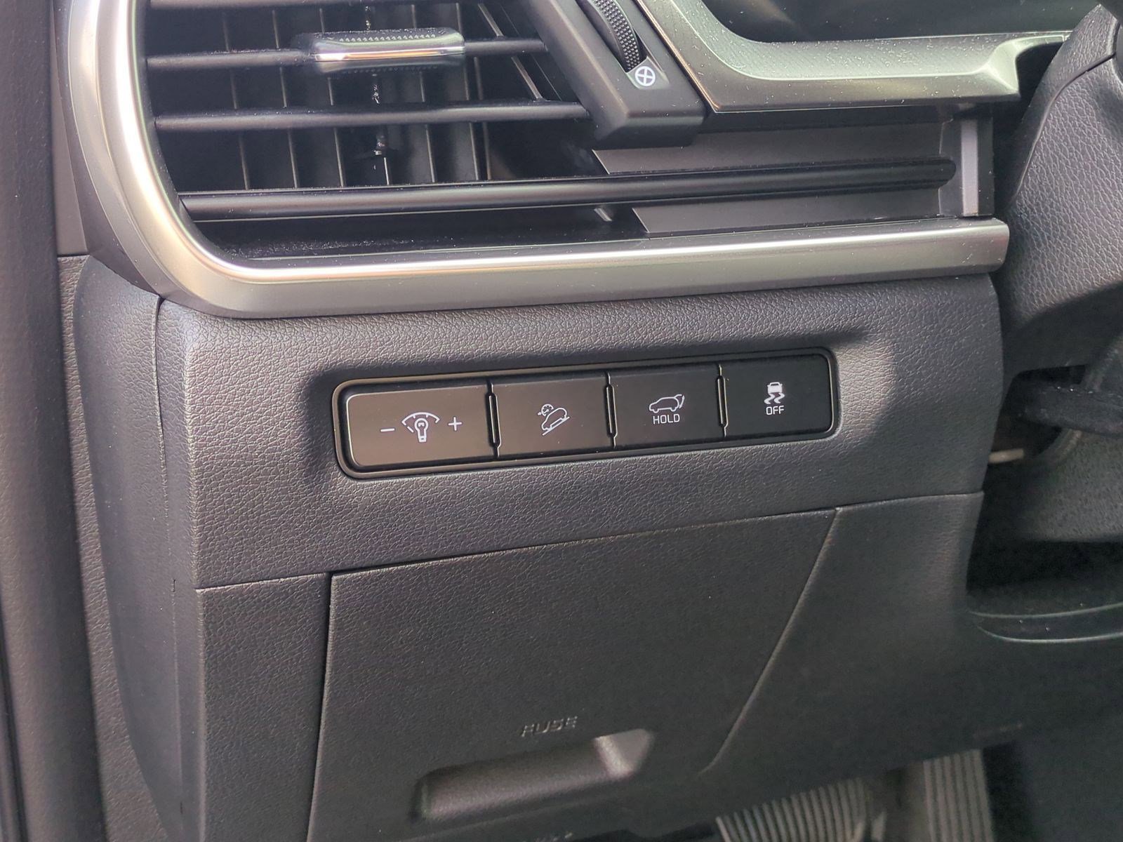Used 2025 Kia Telluride S image 16