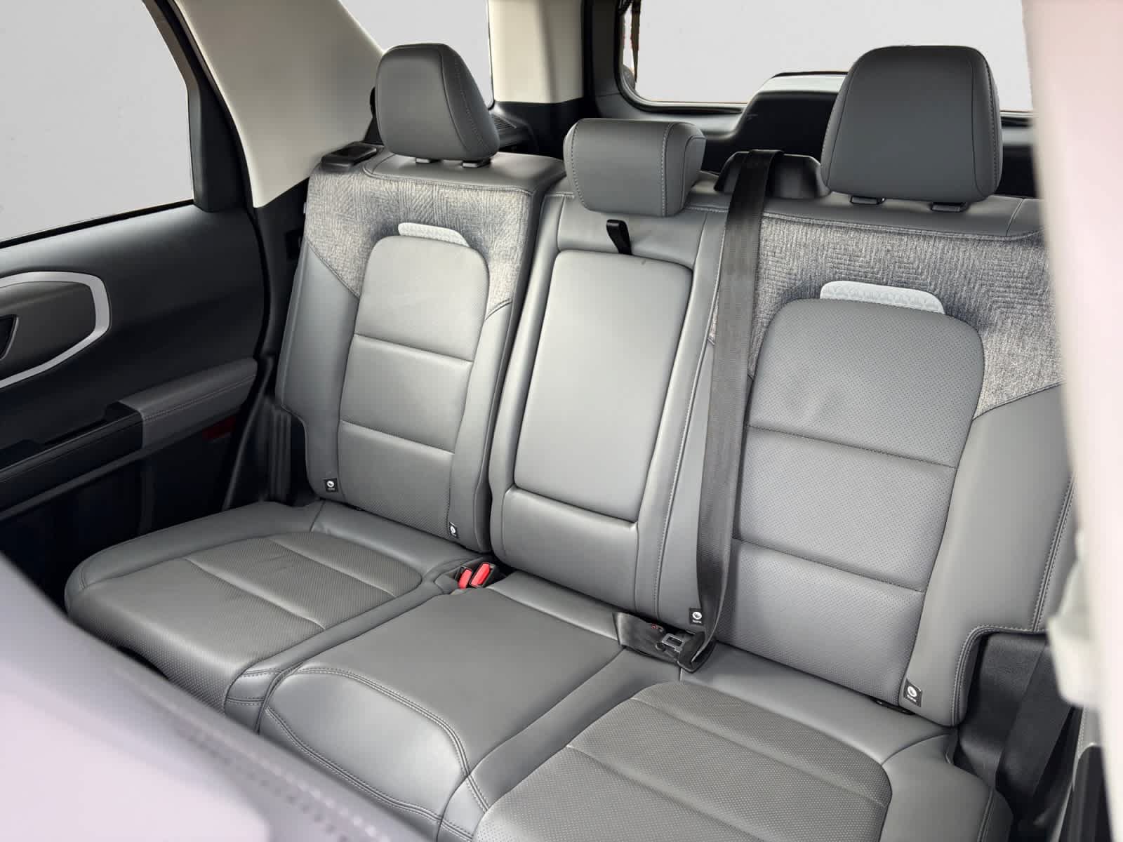 Used 2026 Ford Bronco Sport Badlands AWD/4WD image 14